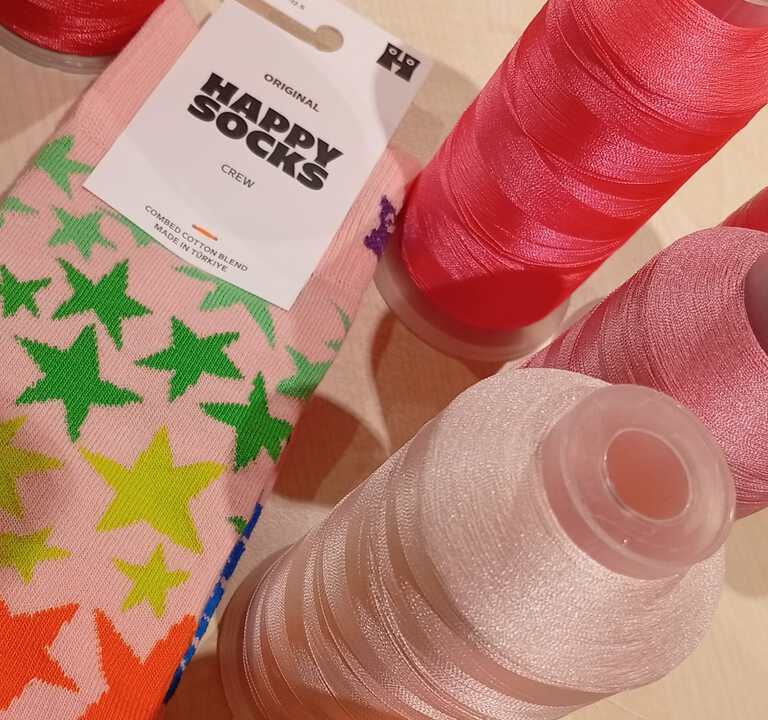 Kann man eigene Textilien zum Besticken mitbringen?